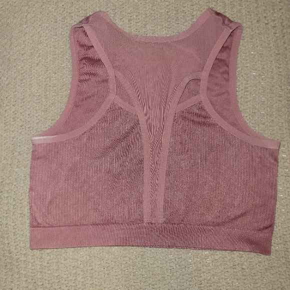 Dusty Rose Detailed Seamless Yoga Set - Picture 3 of 12